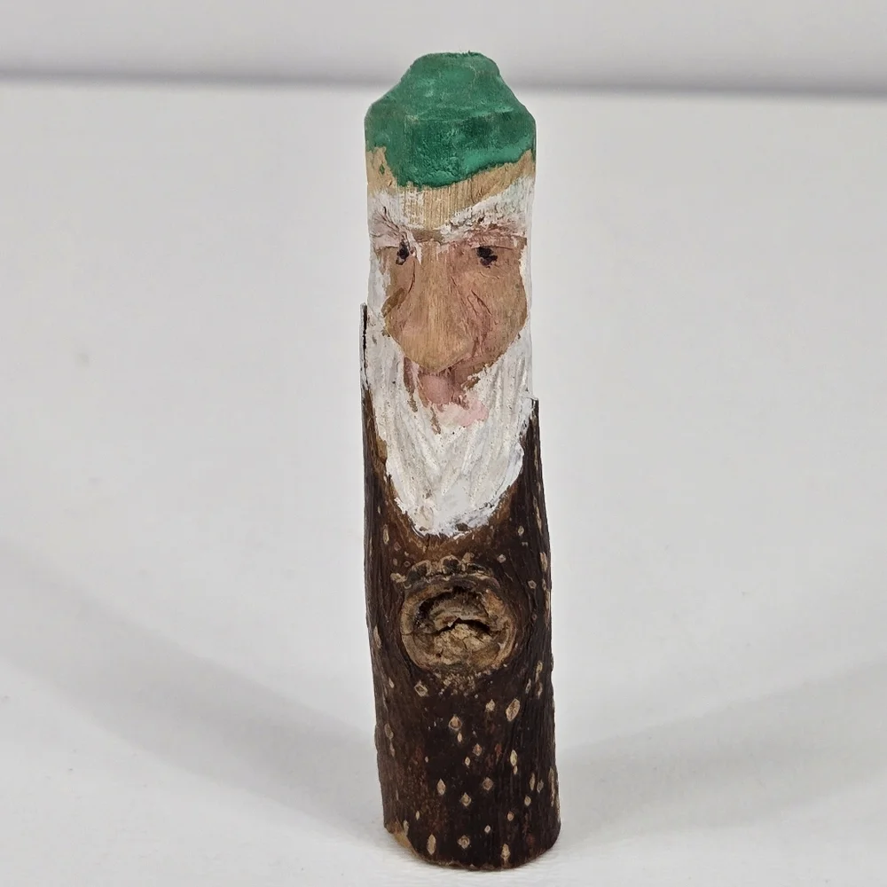 VTG Hand Carved Cottonwood Bark Folk Art Skinny Santa Claus‎ Elf Holiday